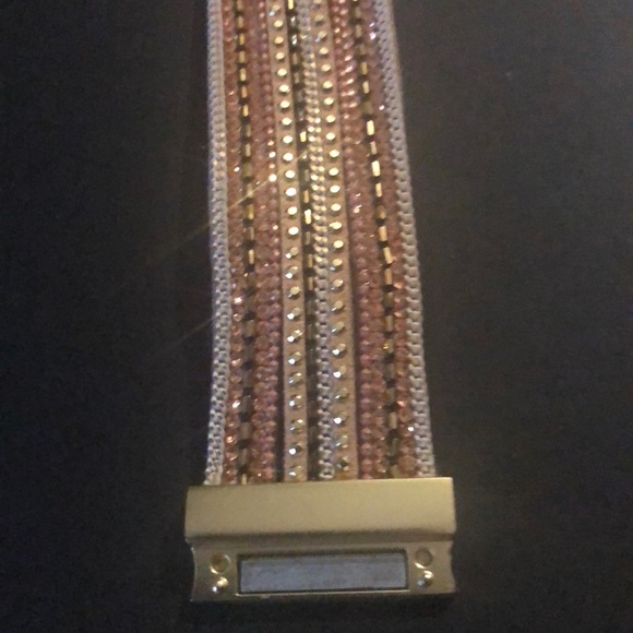 Bracelet with shiny crystals - Picture 3 of 4